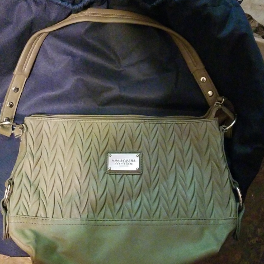 Kim Roger's shoulder  bag.